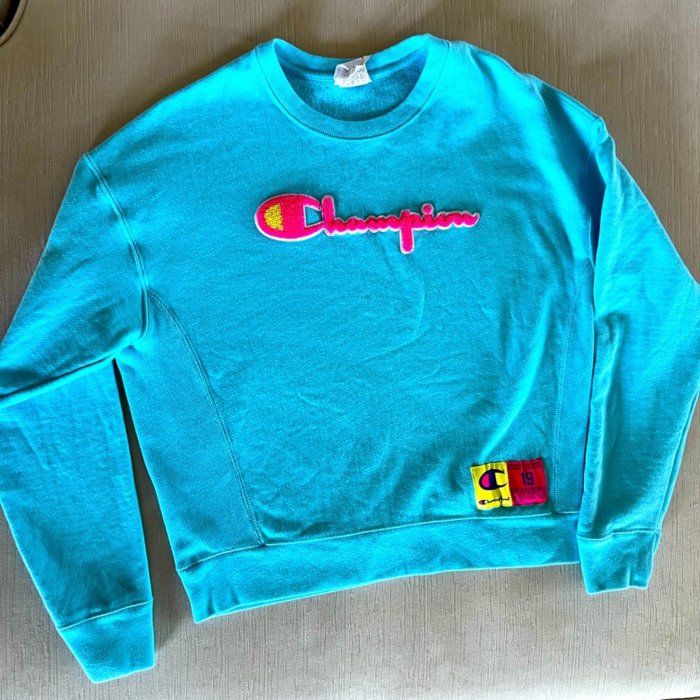 Like New - Champion Women's Reverse Weave Crew Neck